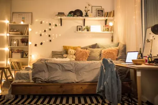 A bedroom dorm 