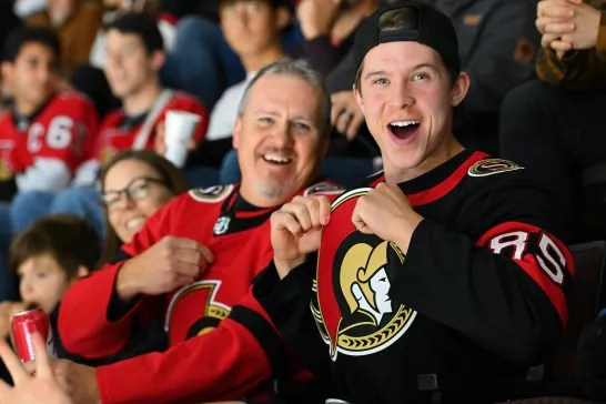 Sens Fans Cheering