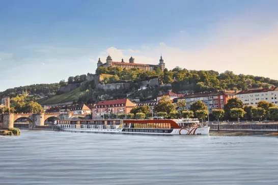 AmaCert Amawaterways ship