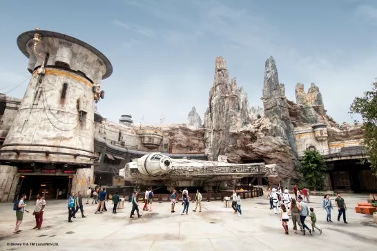 Families and kids at Walt Disney World Resort's newest attraction - Star Wars: Galaxy's Edge 