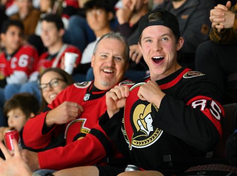 Sens Fans Cheering