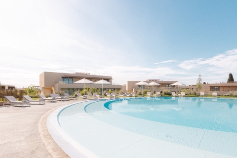 Portugal Hotel pool shot (3)