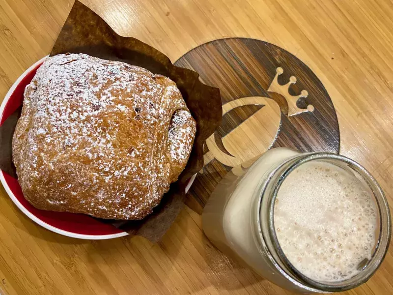 Food and drink served in Cafe La Maison Smith