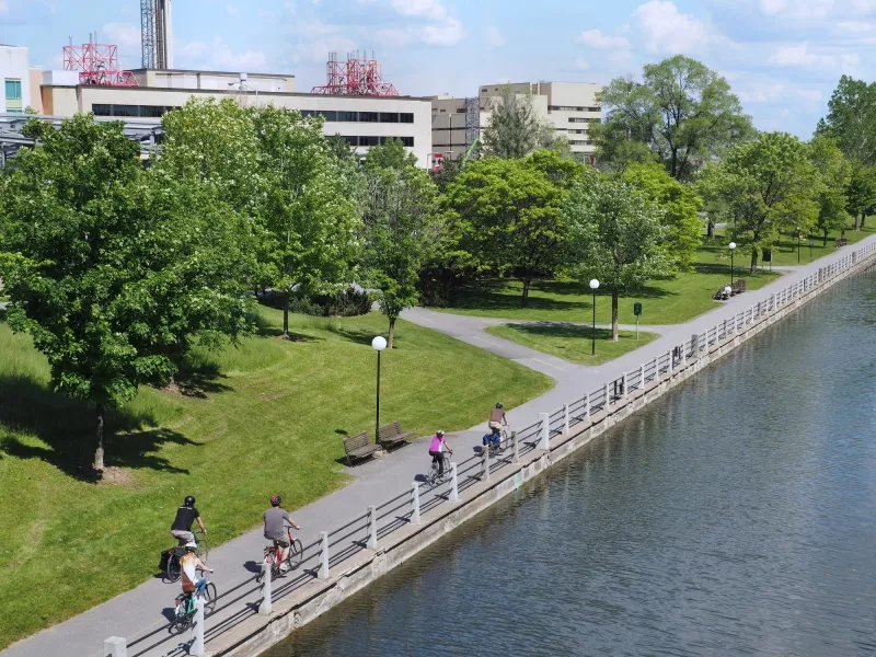 Cycling next to Ottawa River