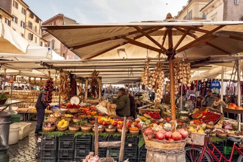 Borghetto Flaminio market