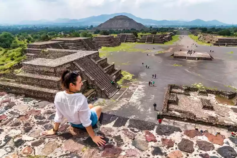  young adult visits ancient Teotihuacan pyramids