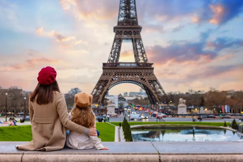 Mother and daughter in Paris