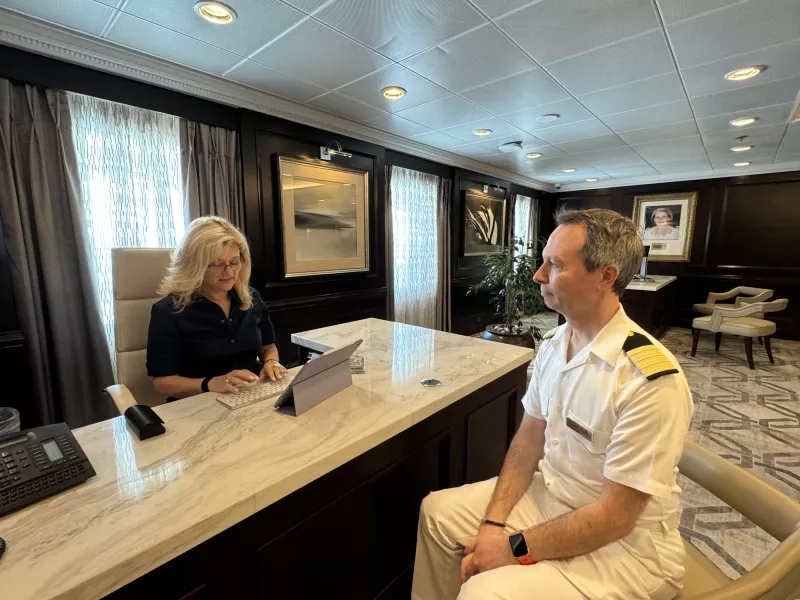 cruise ship general manager