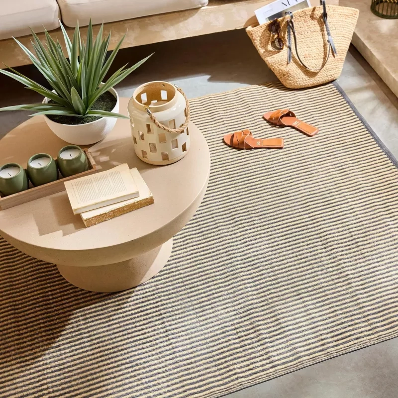 Two-Tone Reversible Outdoor Rug