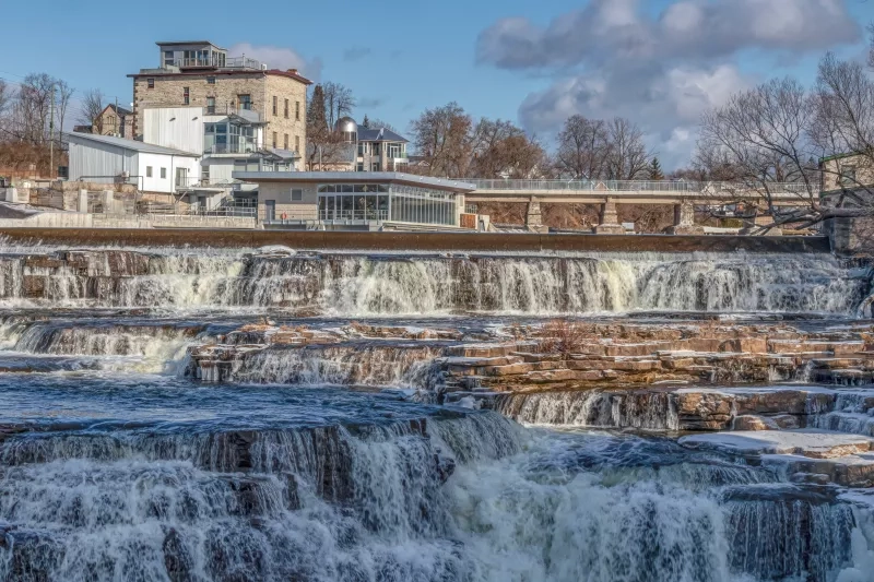 Almonte waterfall