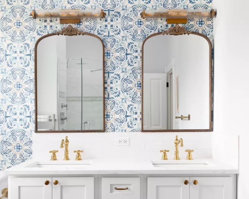 Peel and stick bathroom wall
