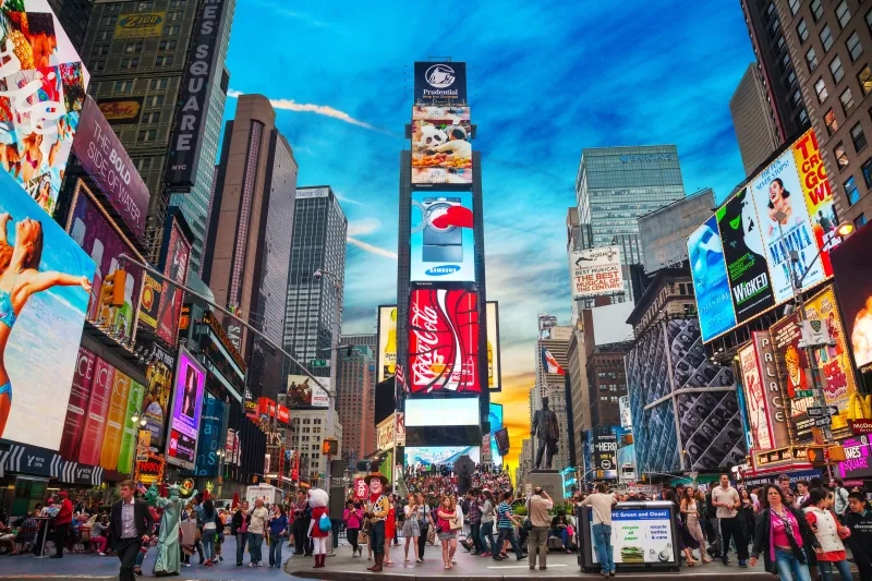 Times Square crowds