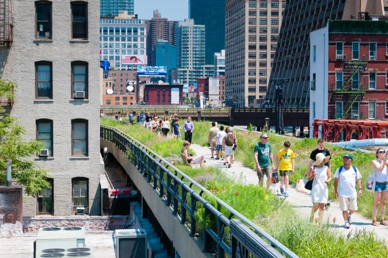 People walking on The High Line in New York
