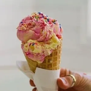 3 Cows & A Cone Inc. ice cream cone