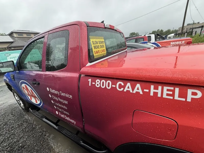 CAA Truck with slow down move over sign