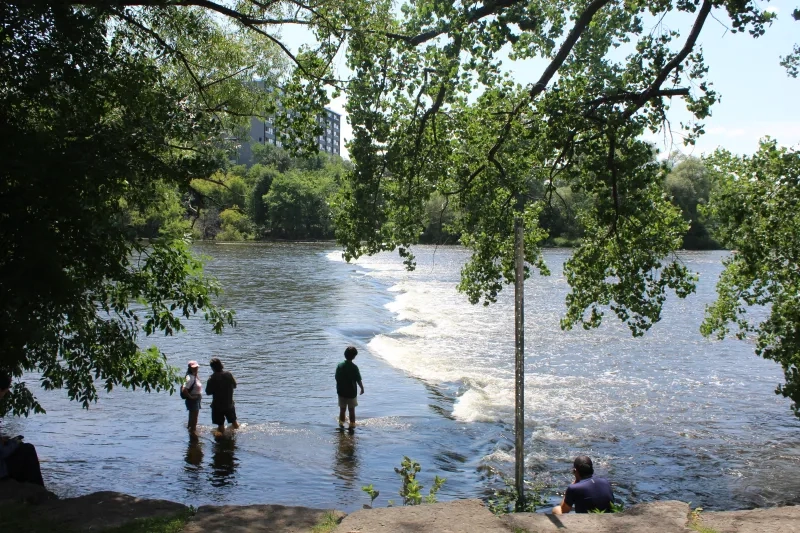 Rideau River at Adàwe Crossing