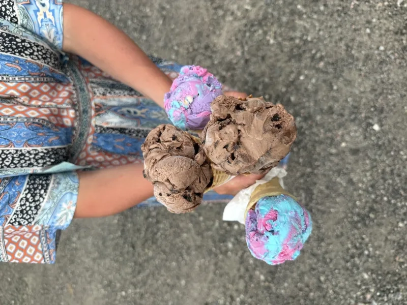 Sunnyside Resort ice cream contes