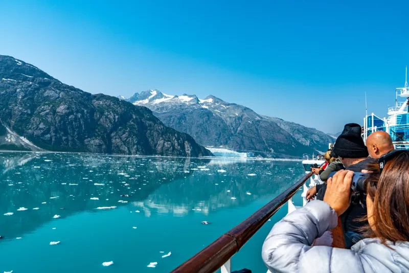 Early Morning View of Glacier at Glacier Bay Park & Wilderness