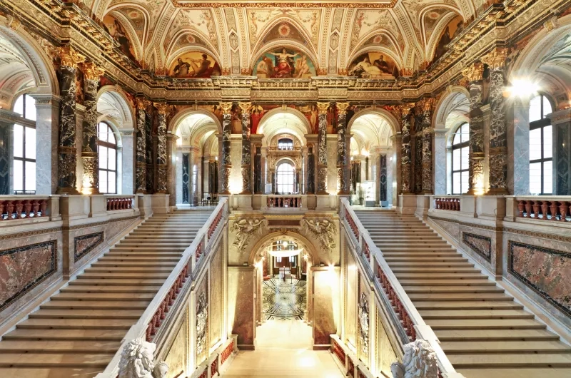 Staircase in Kunsthistorisches Museum (Museum of Fine Arts), Vienna