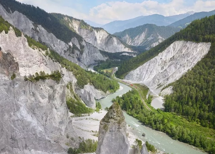 Railbookers Glacier Express in Switzerland