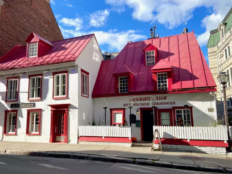 Aux Anciens Canadiens