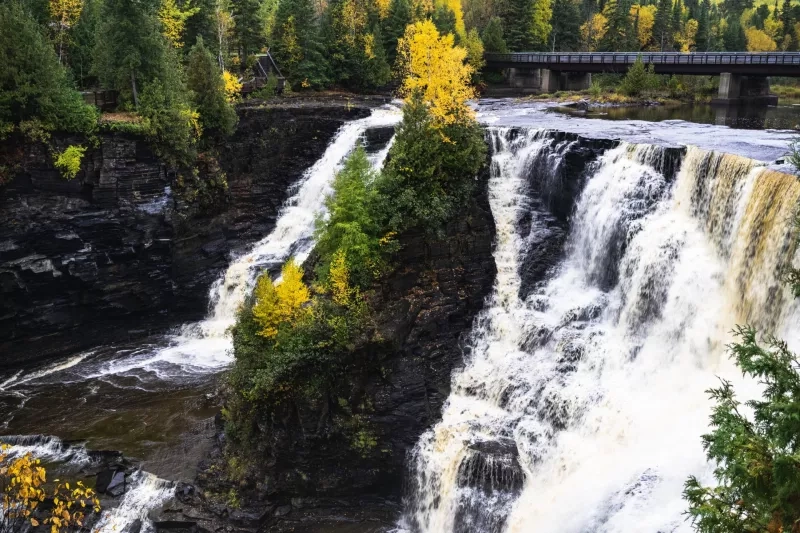 Kakabeka falls