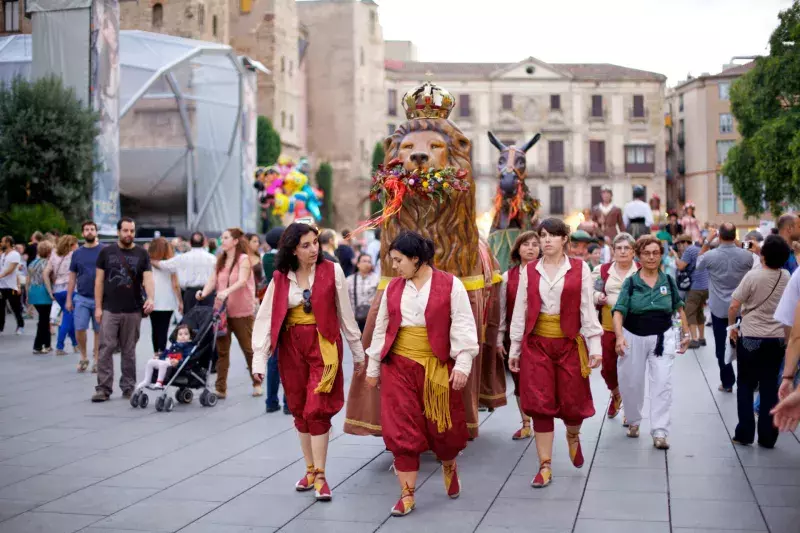 Giants Parade in Barcelona, La Merce Festival 2013